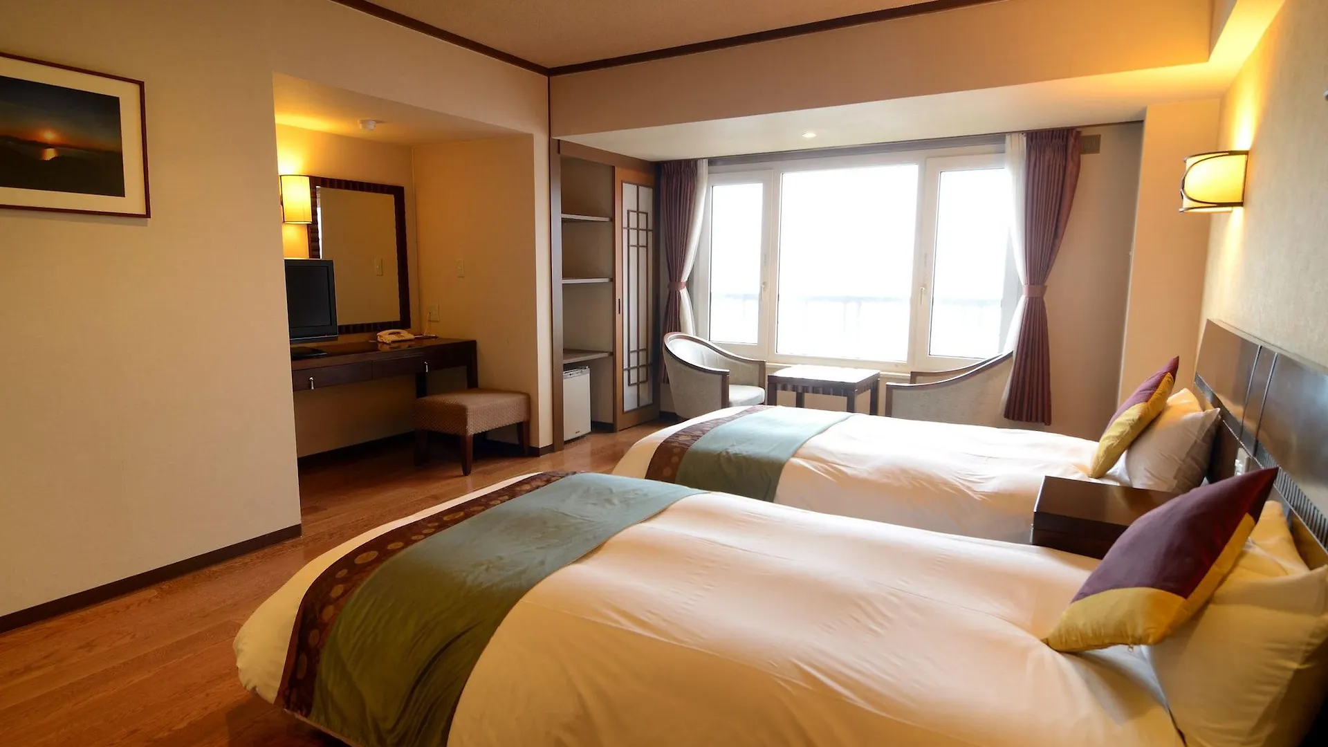 Toyako Manseikaku Hotel Lakeside Terrace