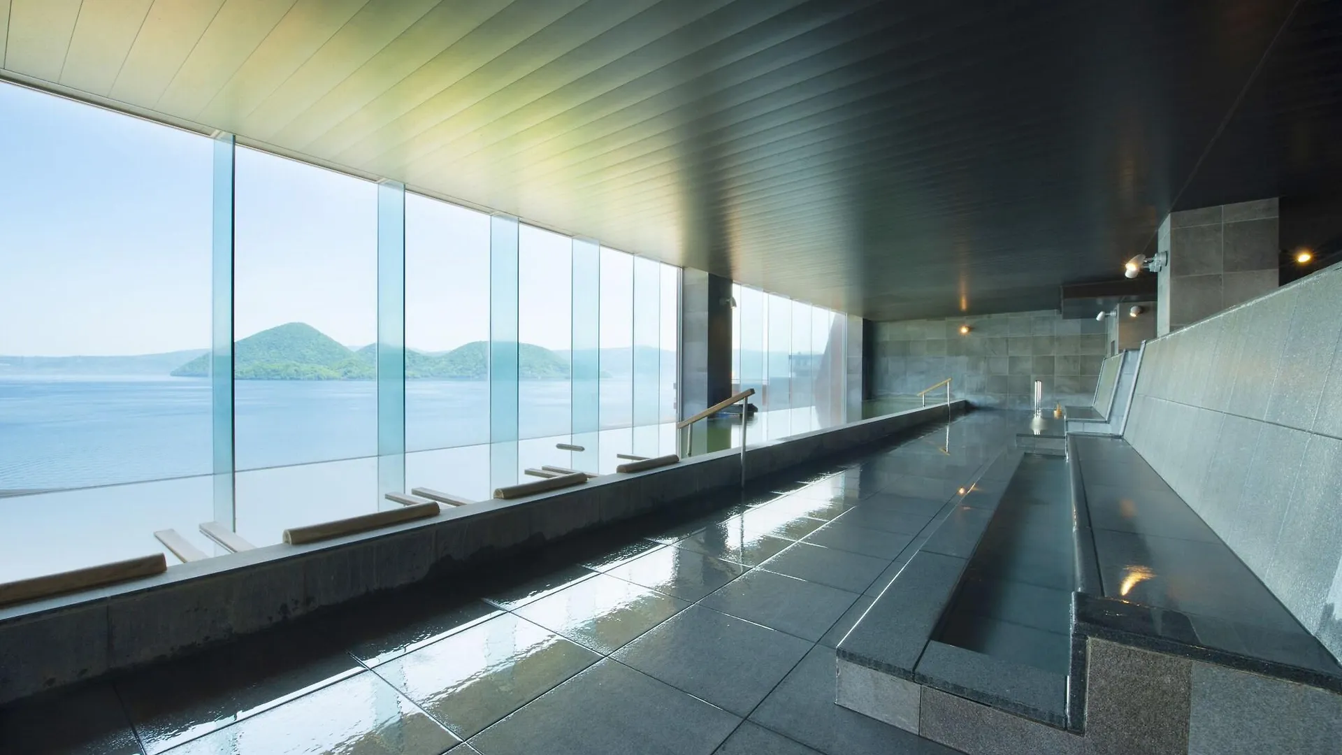 Toyako Manseikaku Hotel Lakeside Terrace